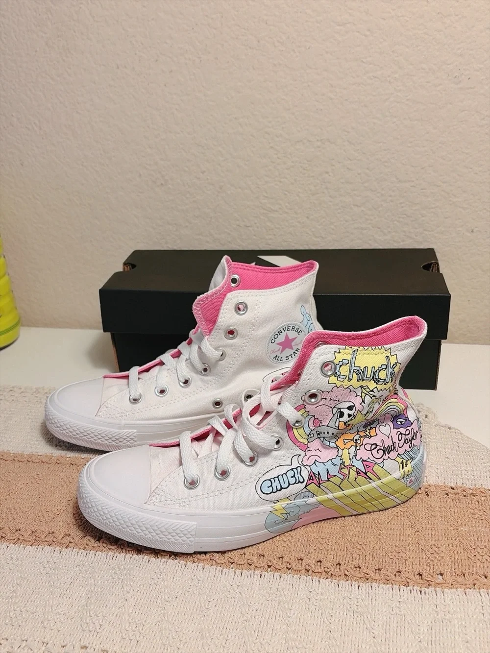 Converse Chuck Taylor All Star Graphic High Top White Multi Women 6 Men 4 New